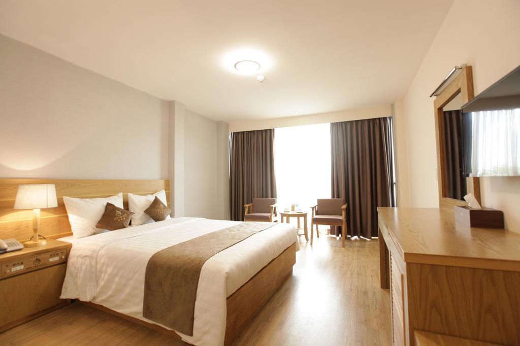 Phòng Deluxe Giường Đôi